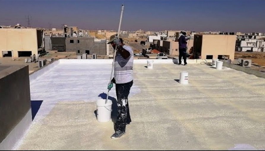 عازل مائي سعر المتر 3 ريال شغل اليد مع الضمان 10 سنوات